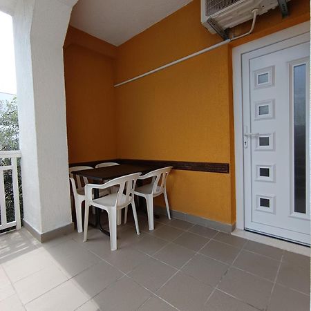 Studio Apartmani Marinella Baska Voda Room photo