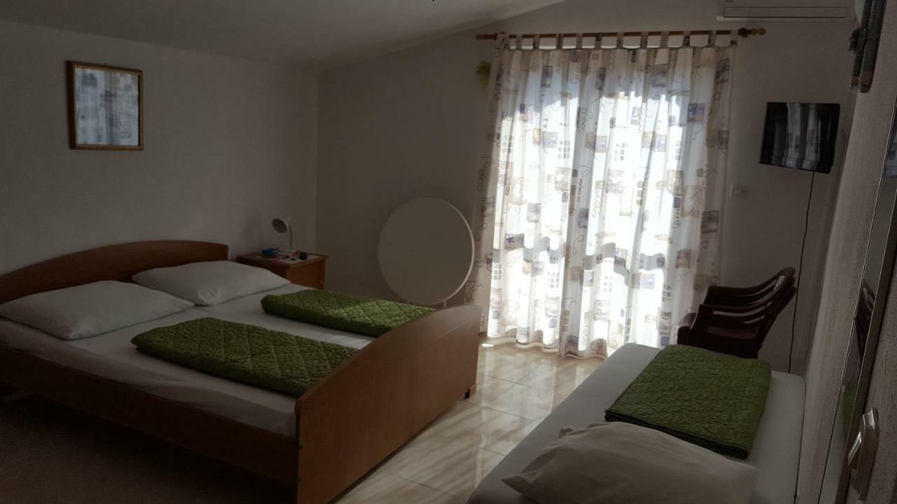Studio Apartmani Marinella Baska Voda Exterior photo